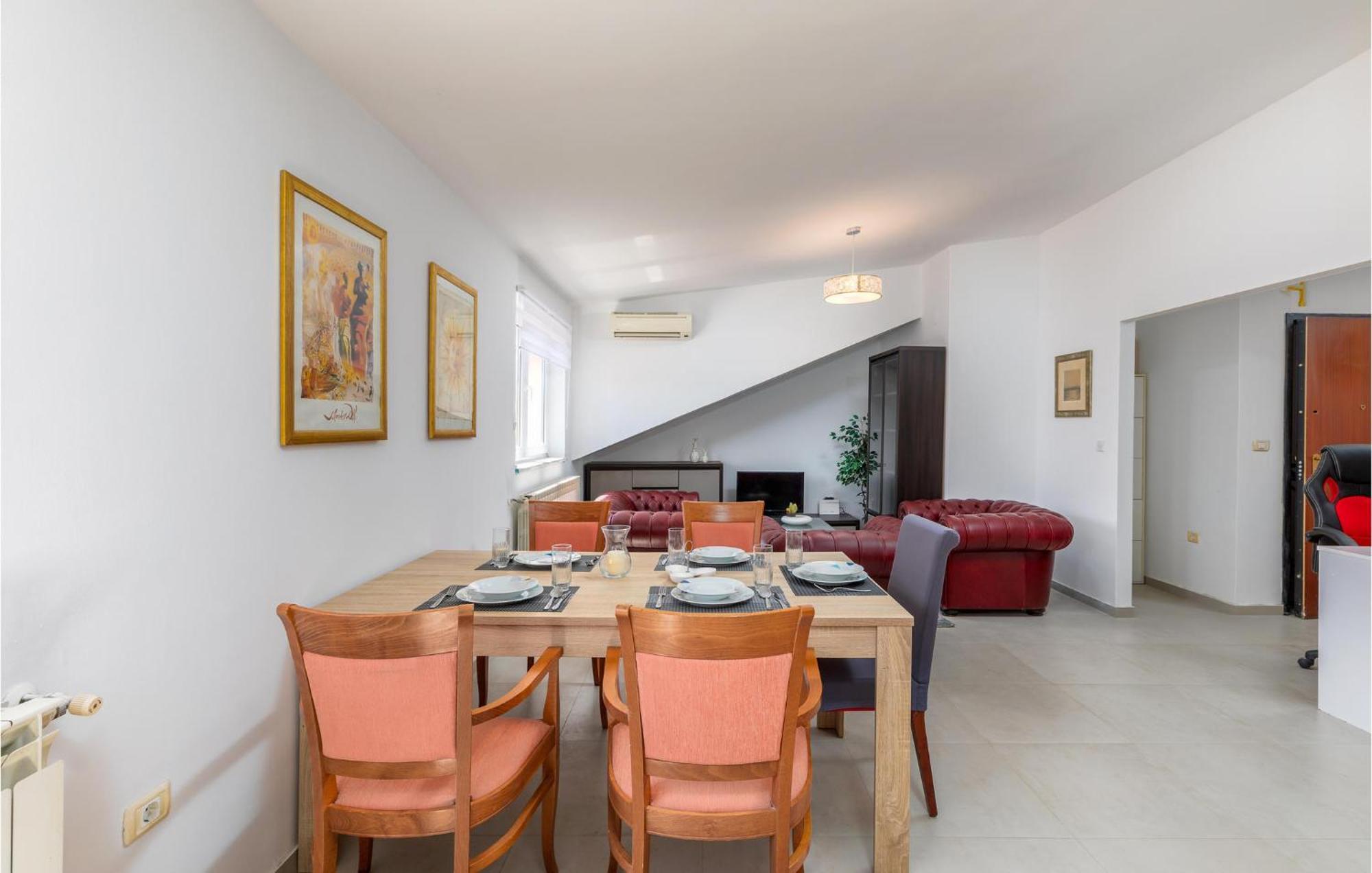 Awesome Apartment In Pula With Wifi Exteriör bild